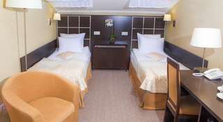 Гостиница Best Western Калуга Калуга Стандартный двухместный номер с 2 отдельными кроватями-1